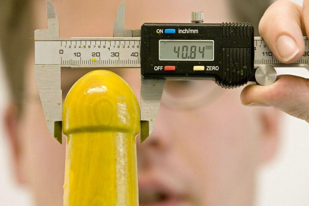 medición del volumen del pene antes del agrandamiento